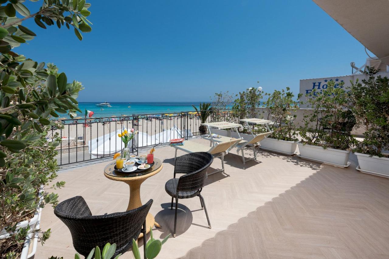Hotel Riviera San Vito Lo Capo Dış mekan fotoğraf