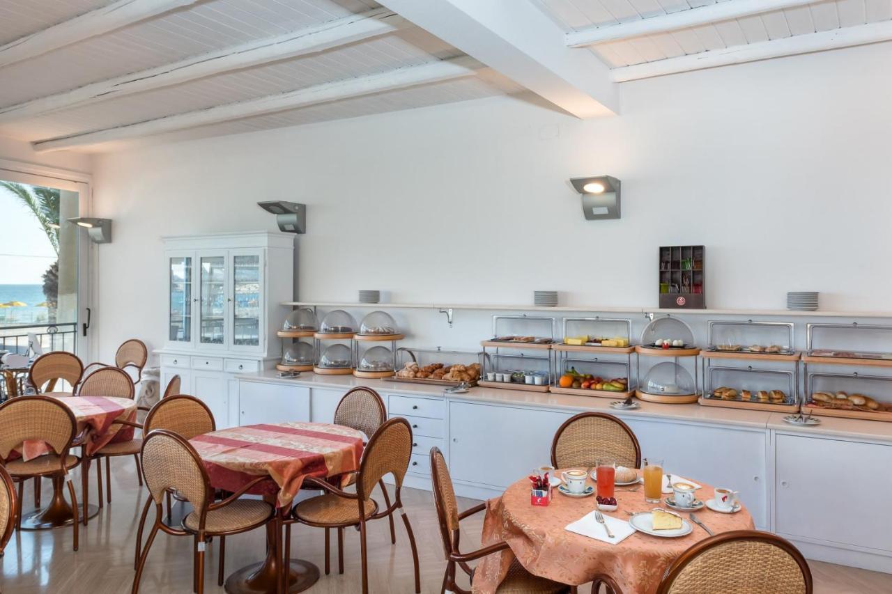 Hotel Riviera San Vito Lo Capo Dış mekan fotoğraf